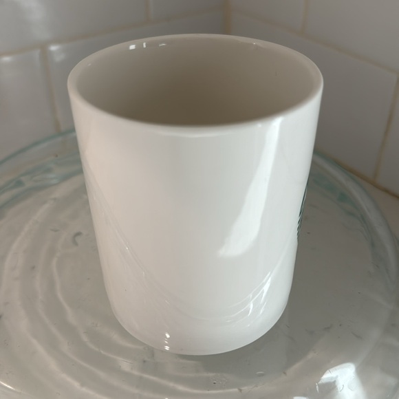 Starbucks Classic White Mug With Green Siran logo 2011 Coffee Tea 8oz - Picture 4 of 7